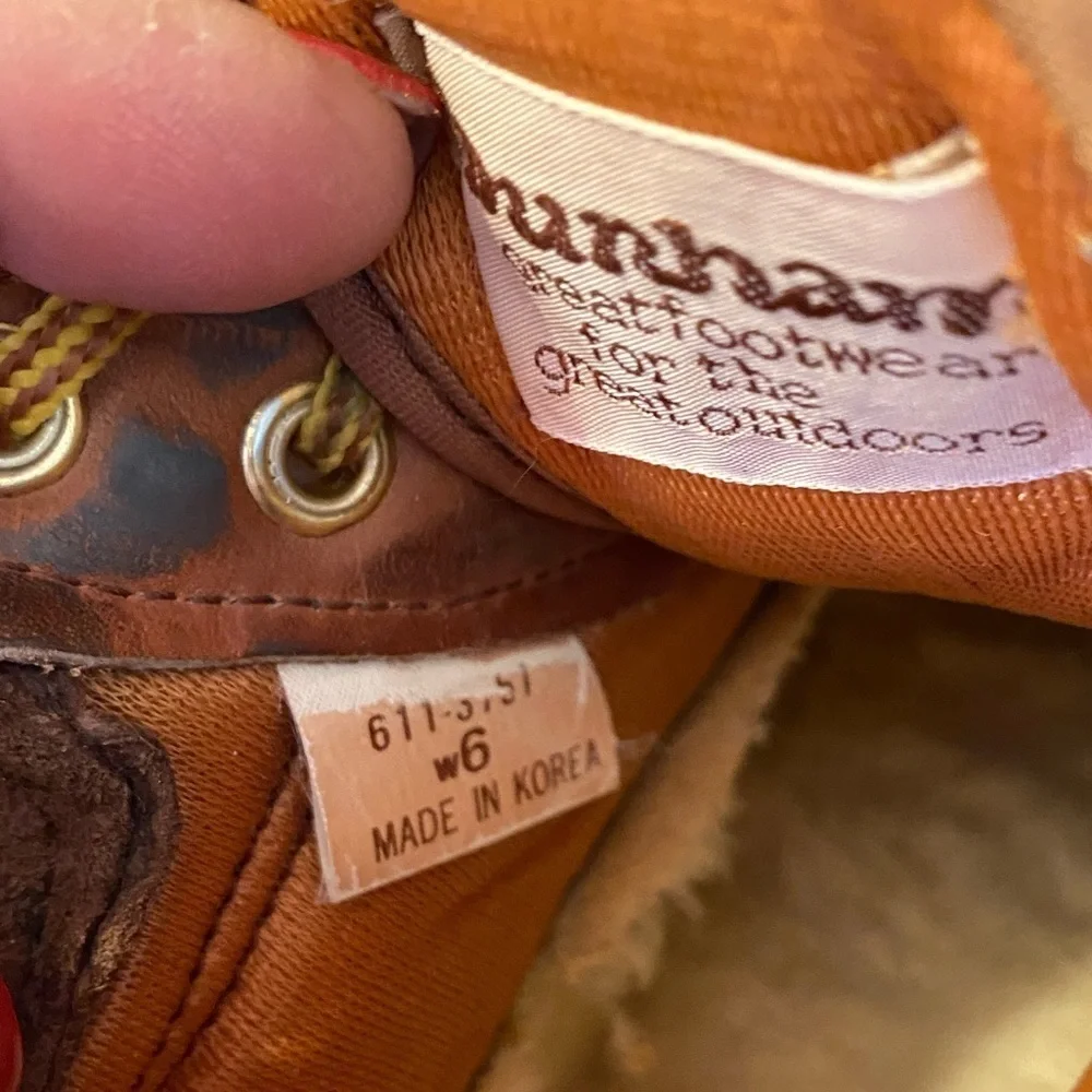 Dunham Winter boots Made in Korea. Size 6